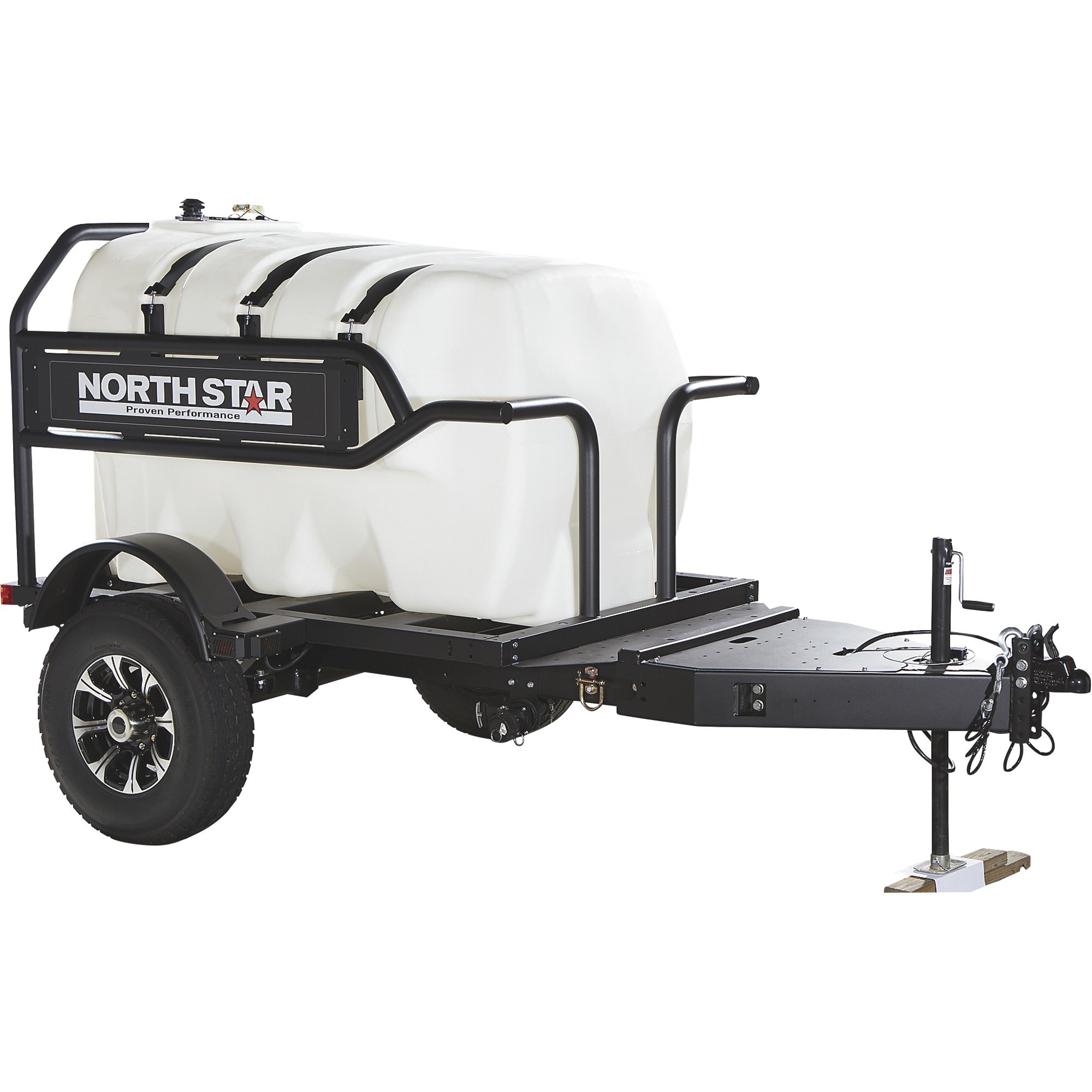 NorthStar Heavy-Duty Trailer with 600-Gal. Water Tank